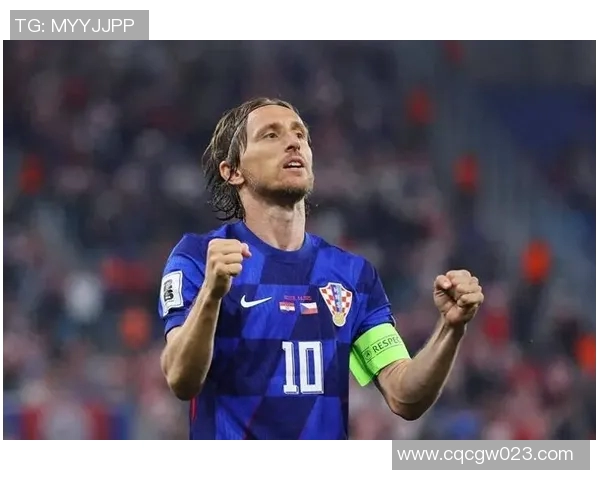 莫德里奇赛场情绪爆发引发争议 裁判如何果断处理冲突 莫德里奇赛场情绪爆发引发争议 裁判如何果断处理冲突