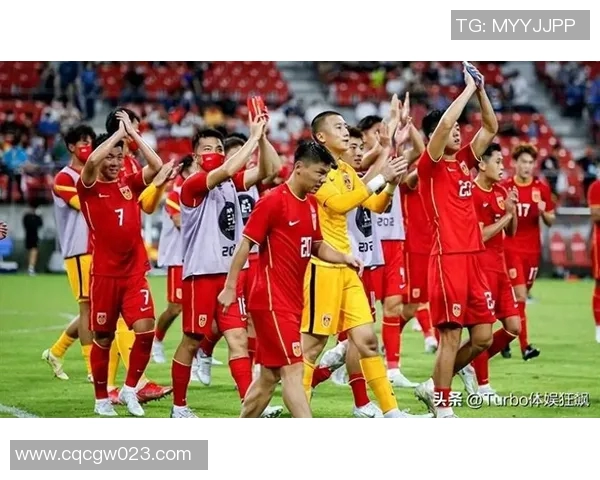 五大联赛因球场惊人举动登顶热搜榜引发全民热议刷屏全网 五大联赛因球场惊人举动登顶热搜榜引发全民热议刷屏全网