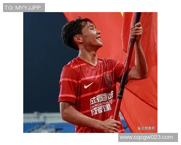 年仅16岁小将破纪录,成为历史最年轻进球者