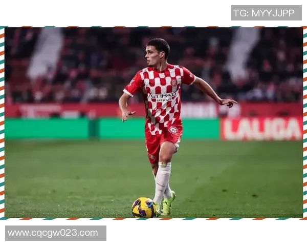 拜仁球员能否问鼎金球奖全面数据对比与实力深度解析 拜仁球员能否问鼎金球奖全面数据对比与实力深度解析